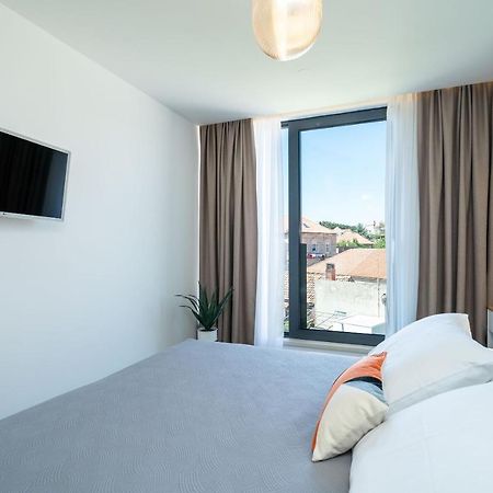 Olea Suite 챠브타트 외부 사진
